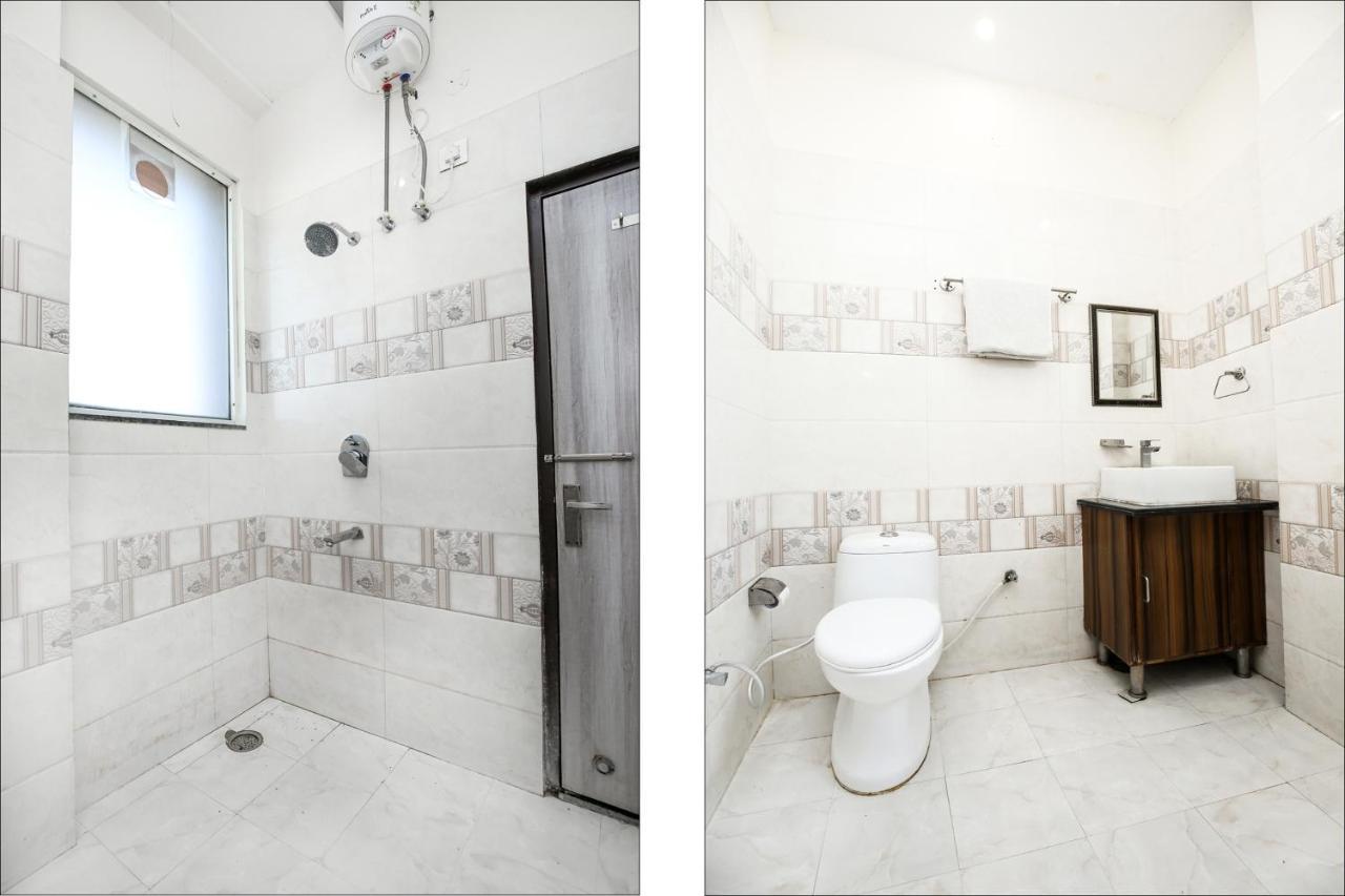 Hotel Woodcrest Zirakpur Chandigarh- Best Family Hotel - Luxurious Rooms - Unit Of Sidham Group Exterior photo